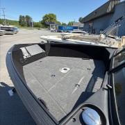 2025 Alumacraft Competitor 205 - Black